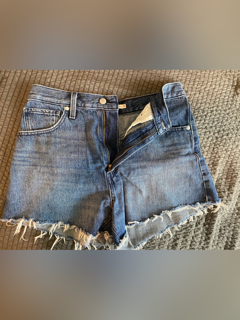 Levi’s high waisted Mom Shorts